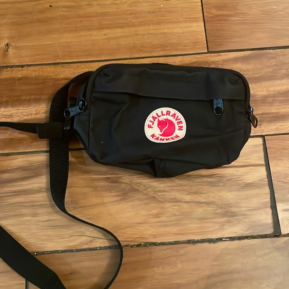 Fjallraven Kanken belt bag